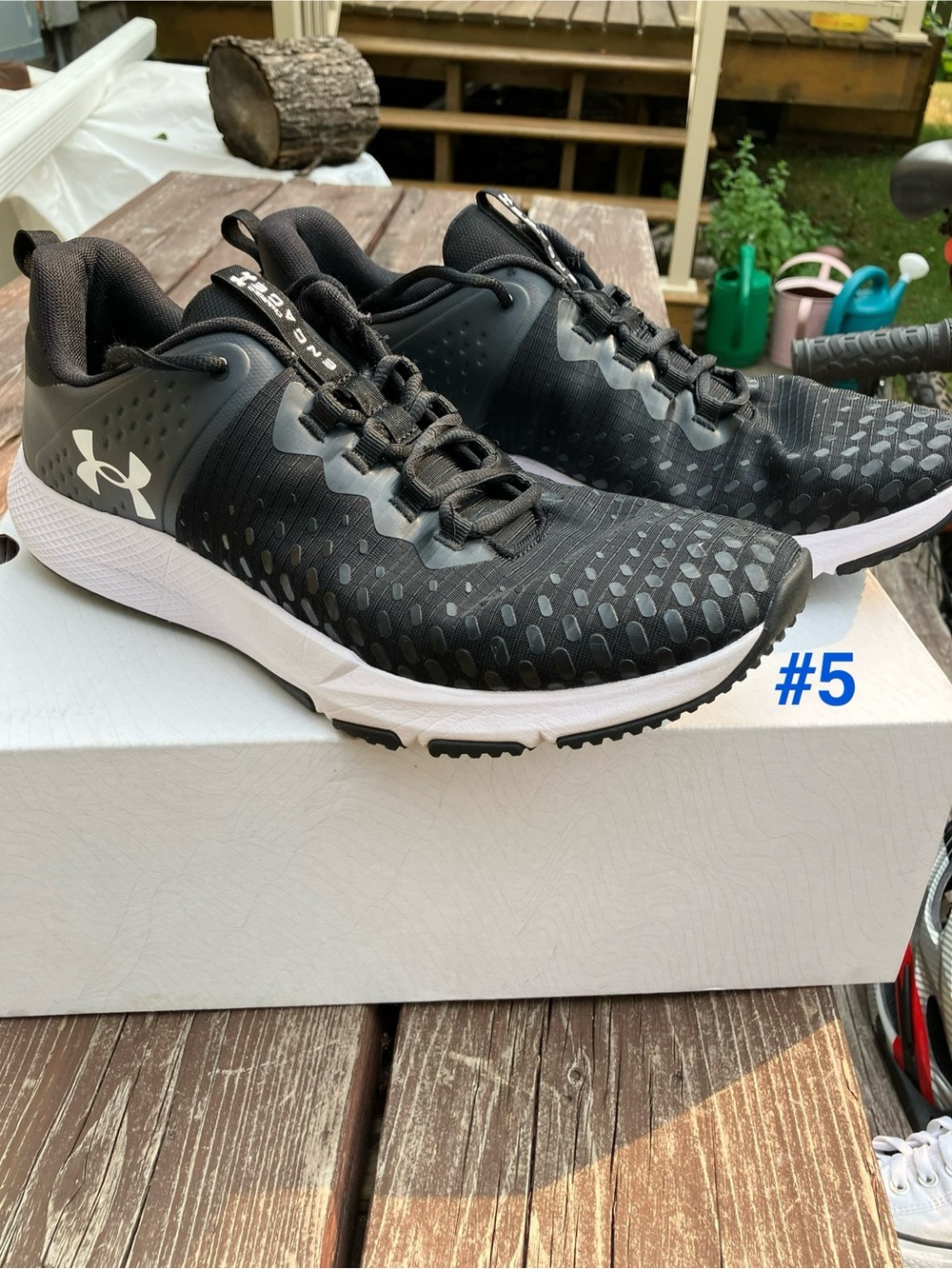 Great Condition - Under Armour, Men's Size 13, Training Shoes